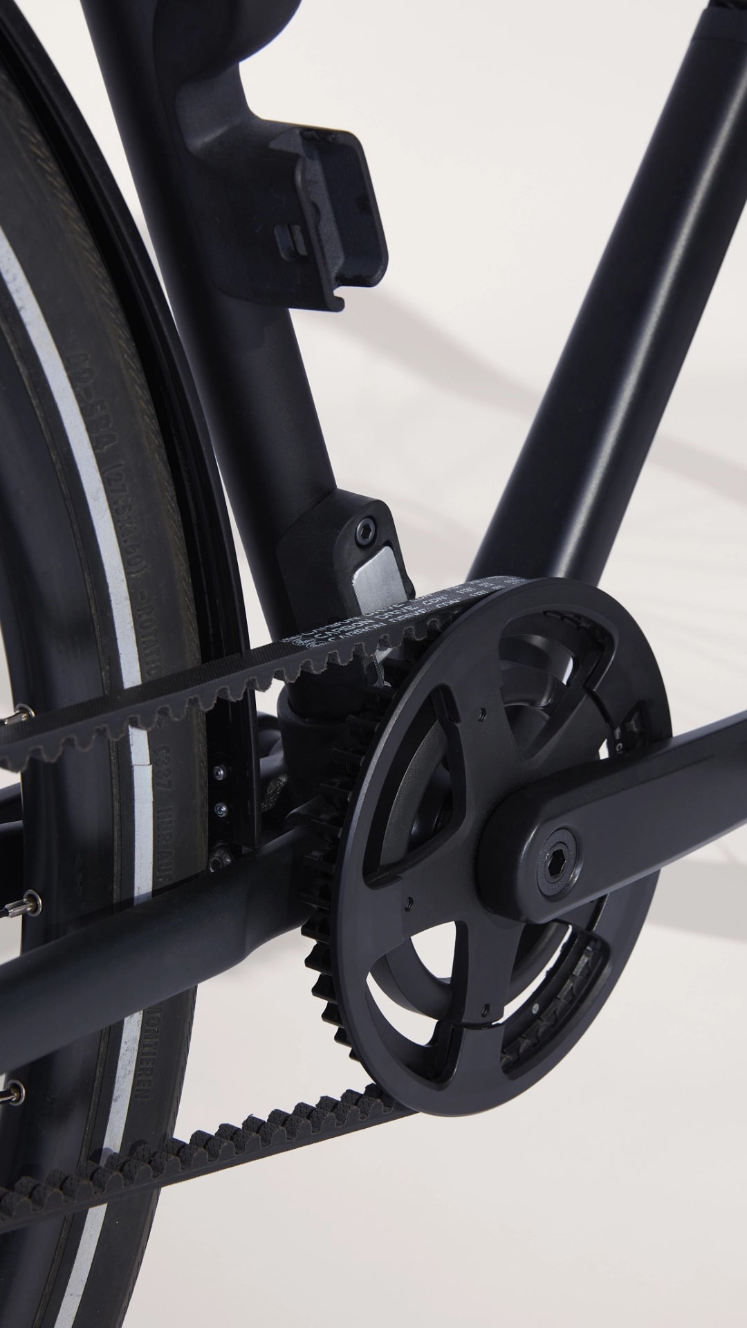 Le Bastille utilise une transmission par courroie, propre et silencieuse.