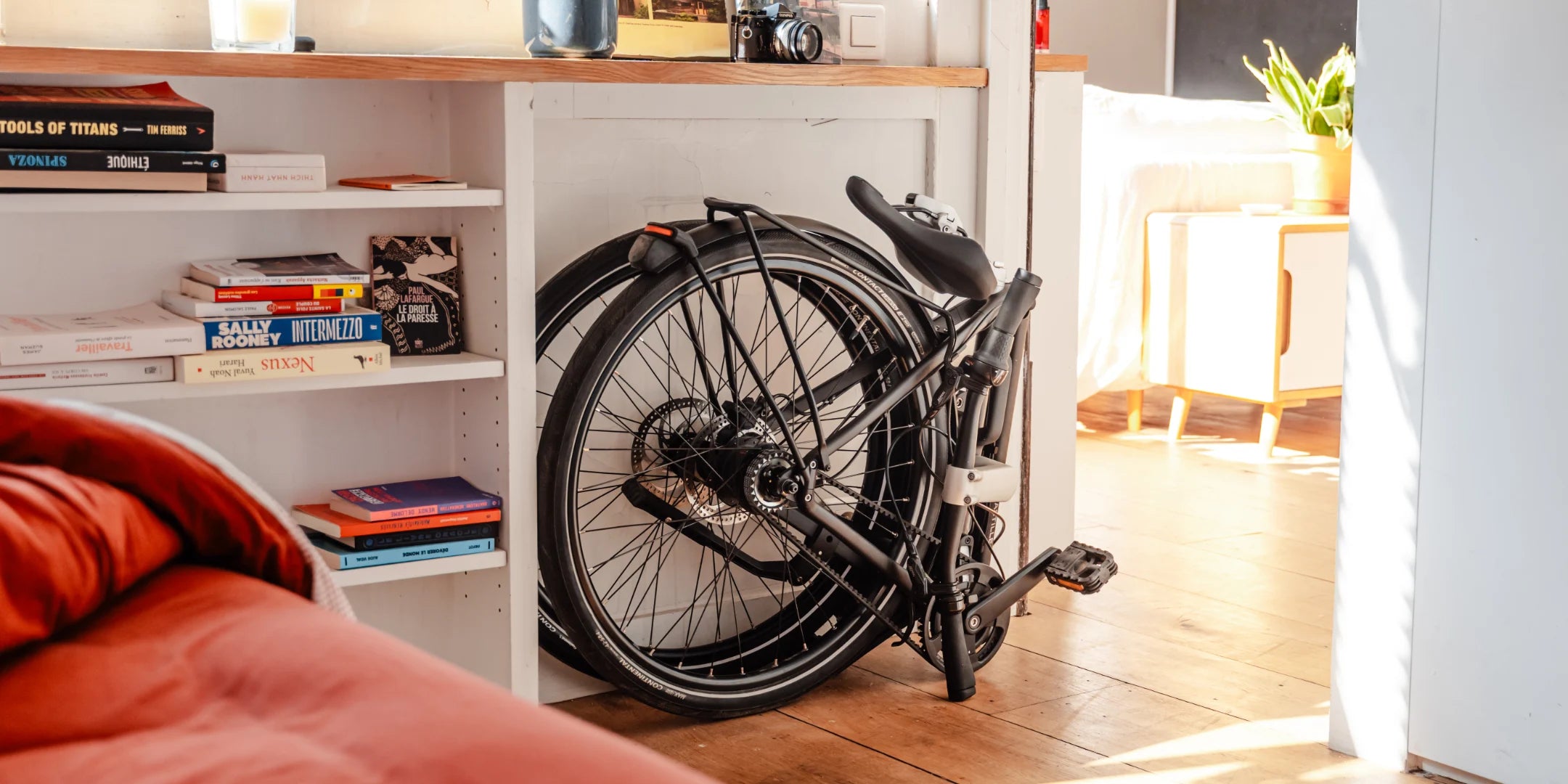 Le Bastille électrique plié dans un appartement.